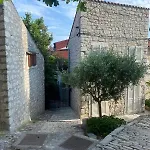 Tiny House Fuma Hébergement de vacances *